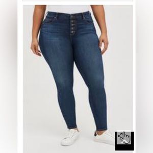 Torrid Bombshell Skinny High Rise Regular 24w